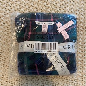 Victoria’s Secret Flannel Pajamas